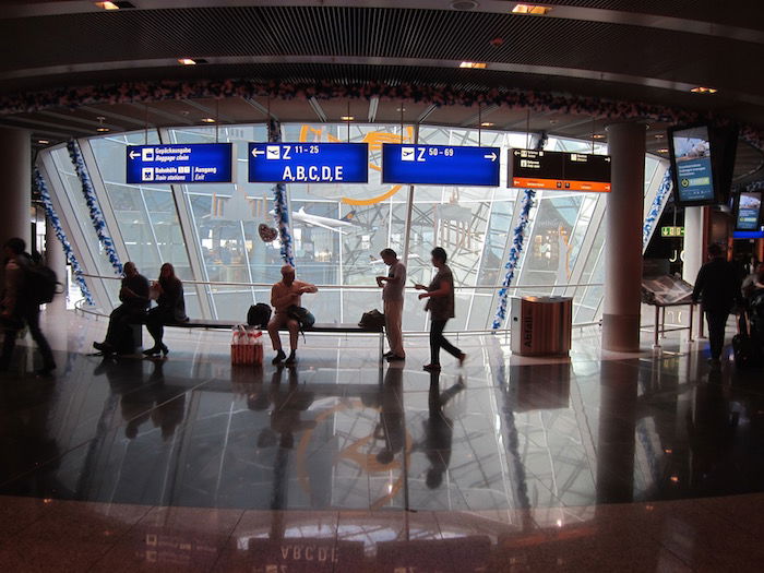 Lufthansa-First-Class-Lounge-Frankfurt - 39