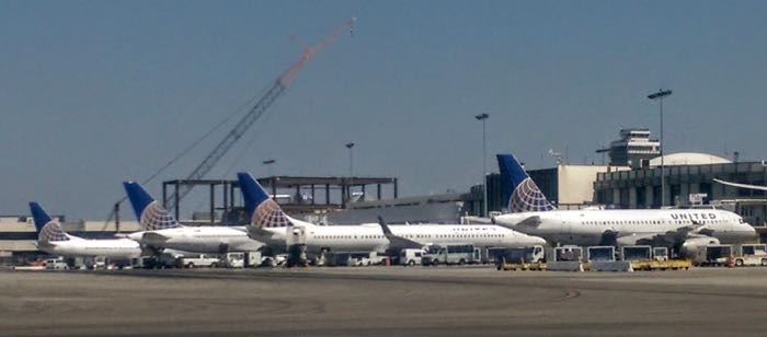 United-UA-tails-1