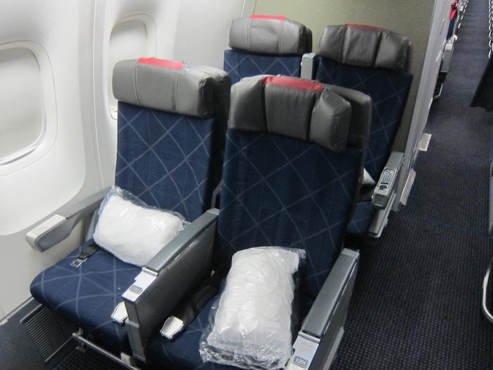 American-Economy-767