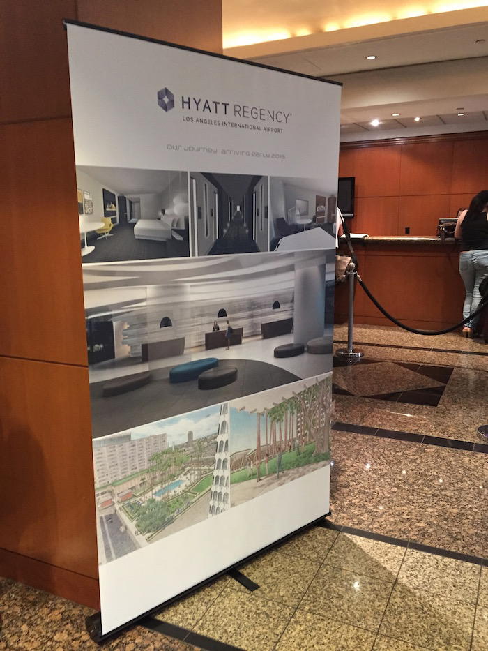 Concourse-Hotel-LAX-Hyatt - 6