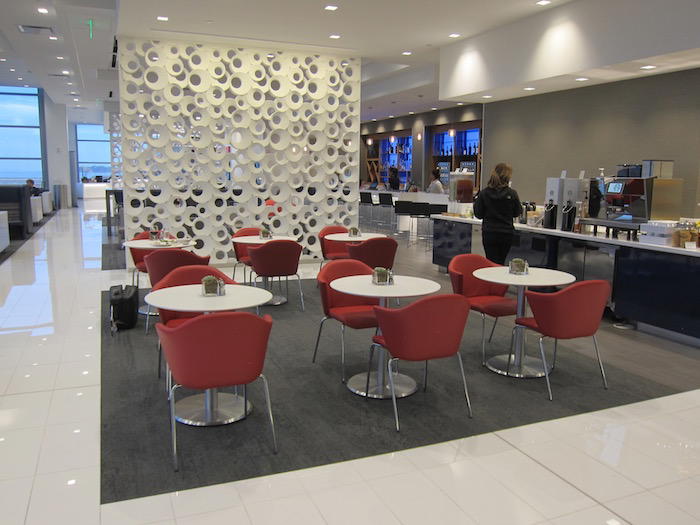 Delta-SkyClub-San-Francisco - 10