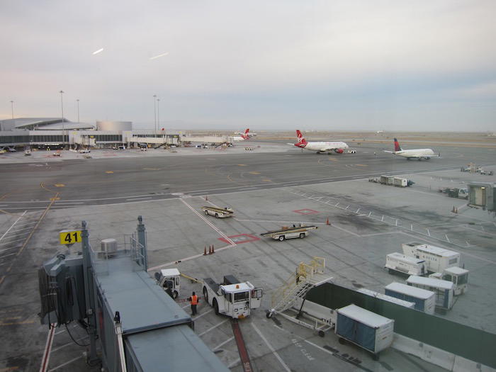 Delta-SkyClub-San-Francisco - 28