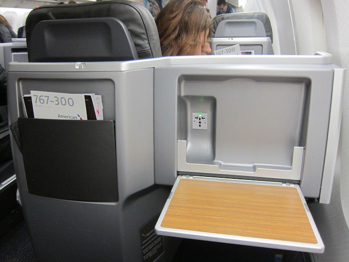 American-767-Business-Class - 11