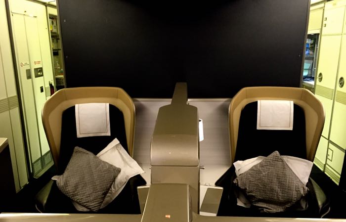 British-Airways-777-first-class-04