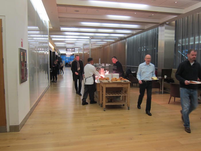 British-Airways-Lounge-London - 11
