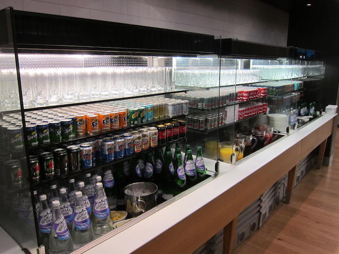 British-Airways-Lounge-London - 18