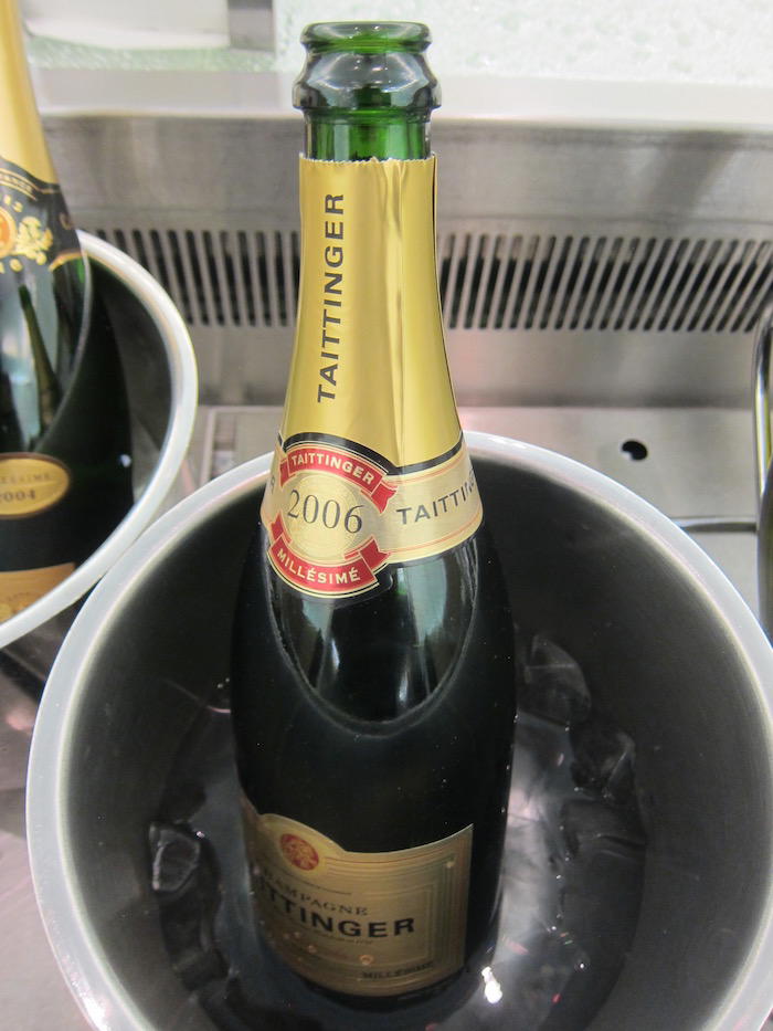 British-Airways-Lounge-London - 25