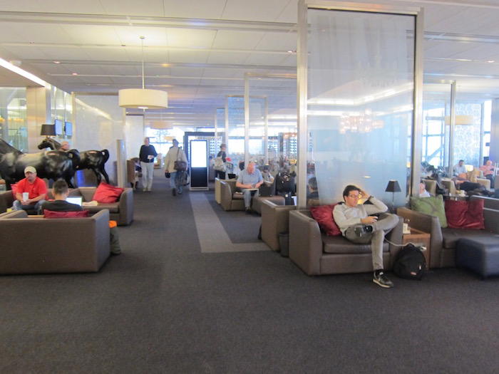 British-Airways-Lounge-London - 30