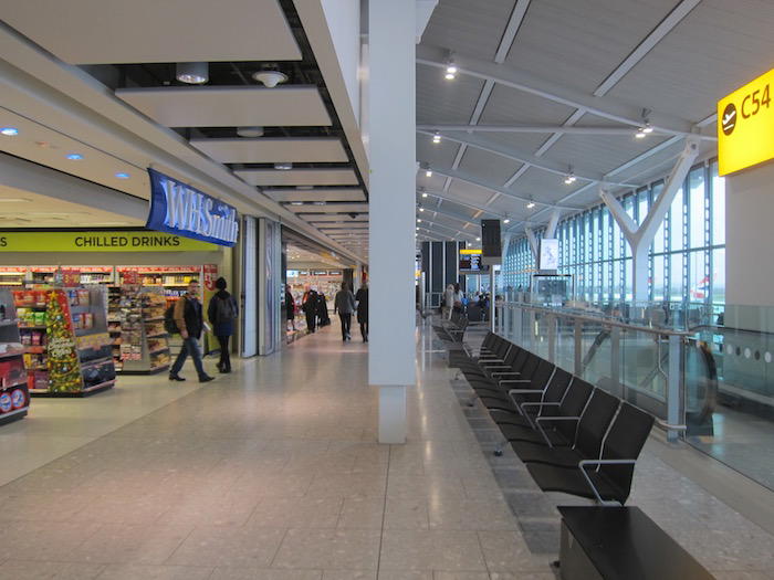 British-Airways-Lounge-London - 39