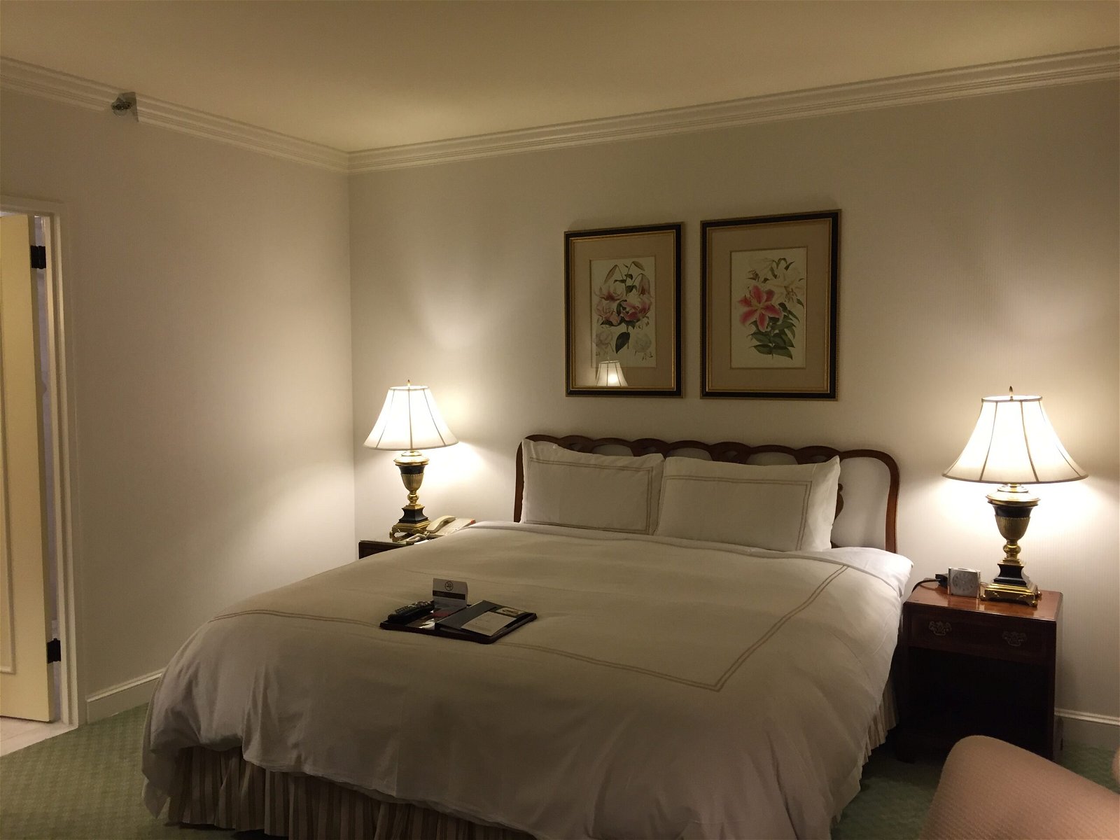 Fairmont Olympic Hotel guestroom