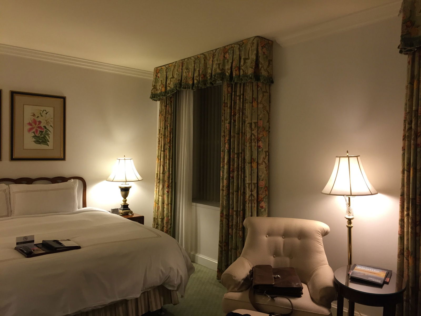 Fairmont Olympic Hotel guestroom