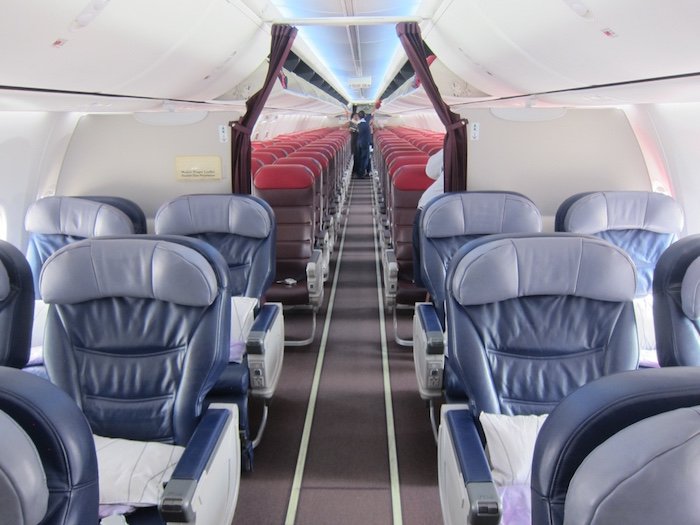 Malaysia-Airlines-737-Business-Class-1