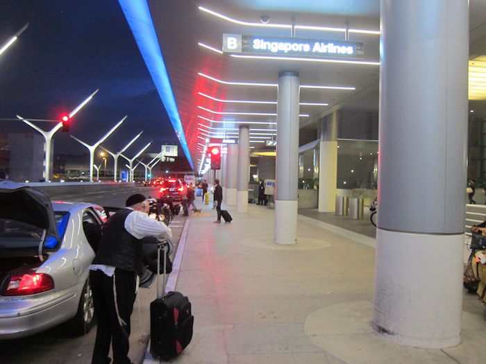 Qantas-Lounge-LAX - 1