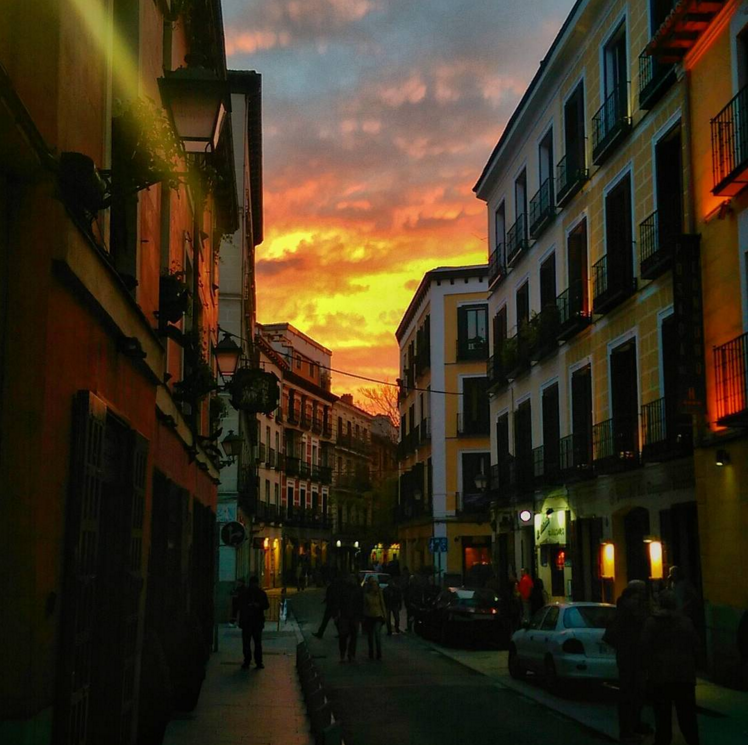 Madrid-side-street
