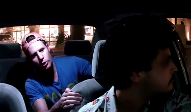 Video Of Uber Driver Pepper Spraying Drunk Passenger