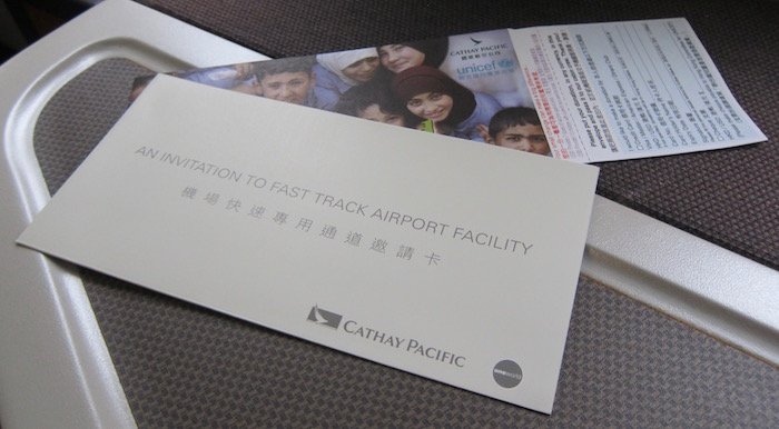 Cathay-Pacific-Business-Class-A330 - 17