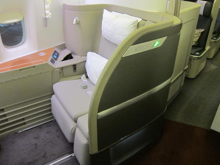 Cathay-Pacific-First-Class-777 - 1