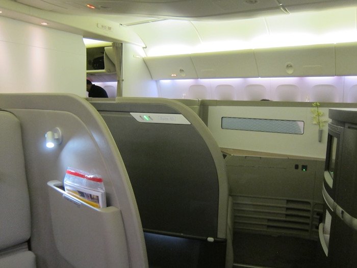 Cathay-Pacific-First-Class-777 - 3