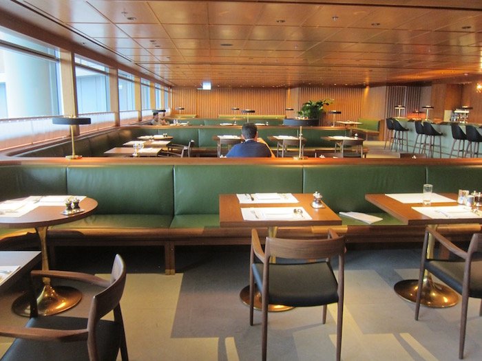 Cathay-Pacific-The-Pier-Lounge - 28