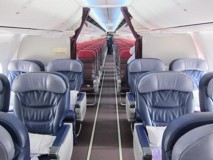 Malaysia-Business-Class-737 - 1