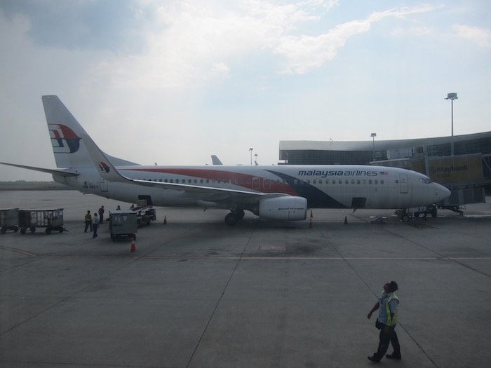 Malaysia-Business-Class-737 - 17