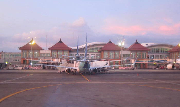 Malaysia-Business-Class-737 - 59