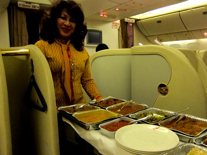 哪位大佬体验过air india的头等或者商务舱吗? 7,来自 tinyraveen 航空常旅客 美卡论坛