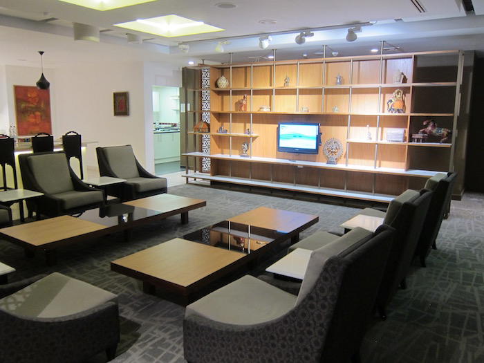 Air-India-Lounge-London-Heathrow - 18