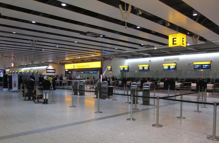 Air-India-Lounge-London-Heathrow - 2