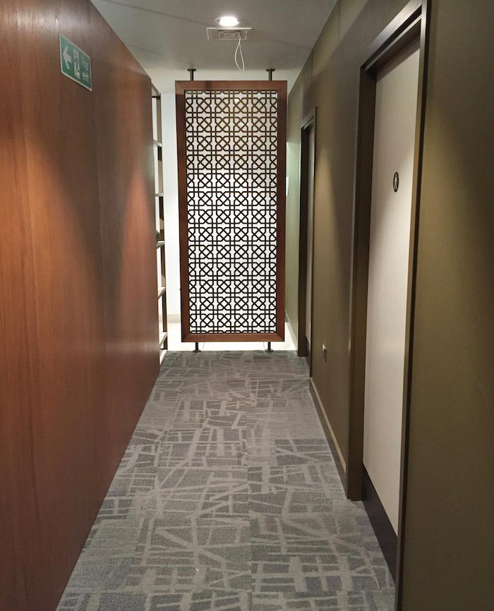 Air-India-Lounge-London-Heathrow - 27