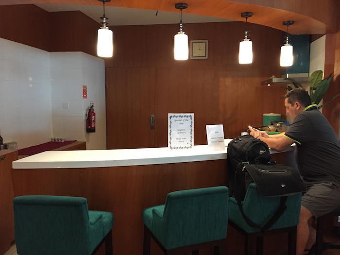 Bali-Airport-Lounge - 43