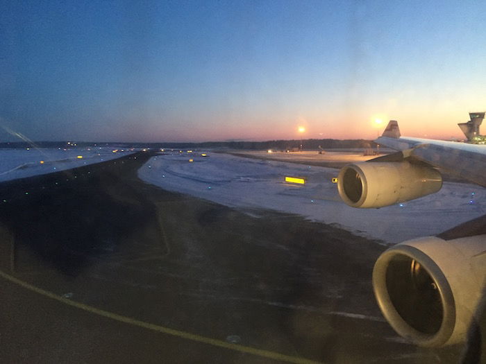 Finnair-Business-Class-A340 - 21