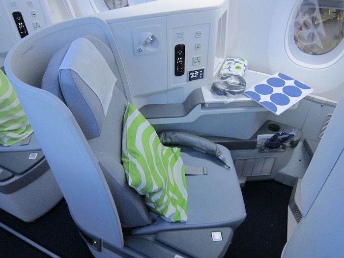 Finnair-Business-Class-A350 - 5