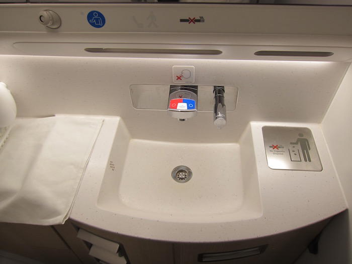 Finnair-Business-Class-A350 - 58