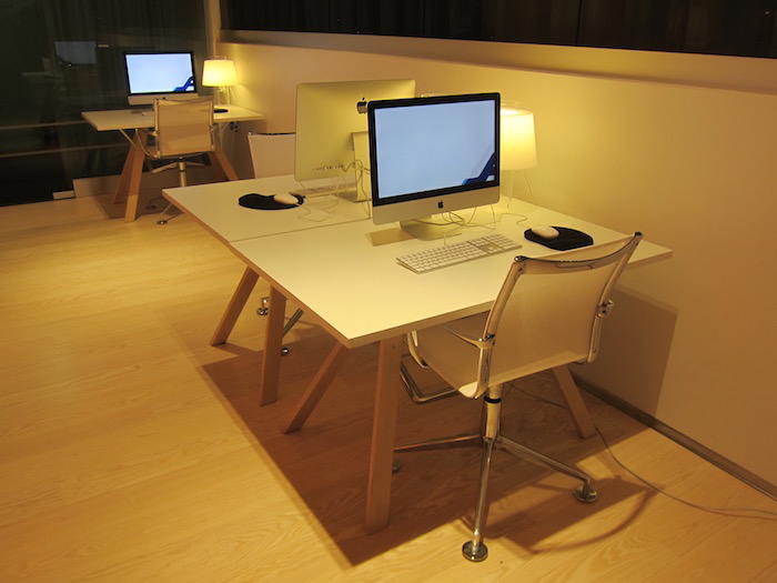 Finnair-Lounge-Helsinki-Airport - 15