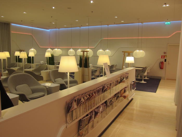 Finnair-Lounge-Helsinki-Airport - 17