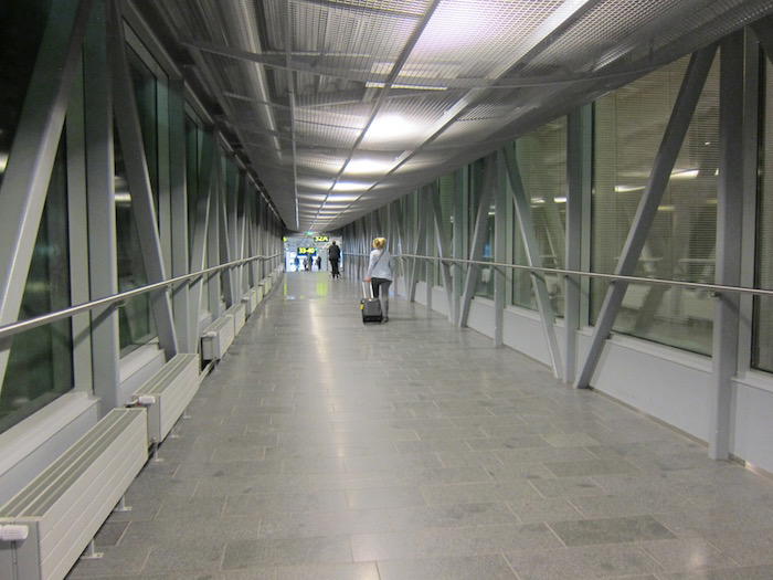 Finnair-Lounge-Helsinki-Airport - 2