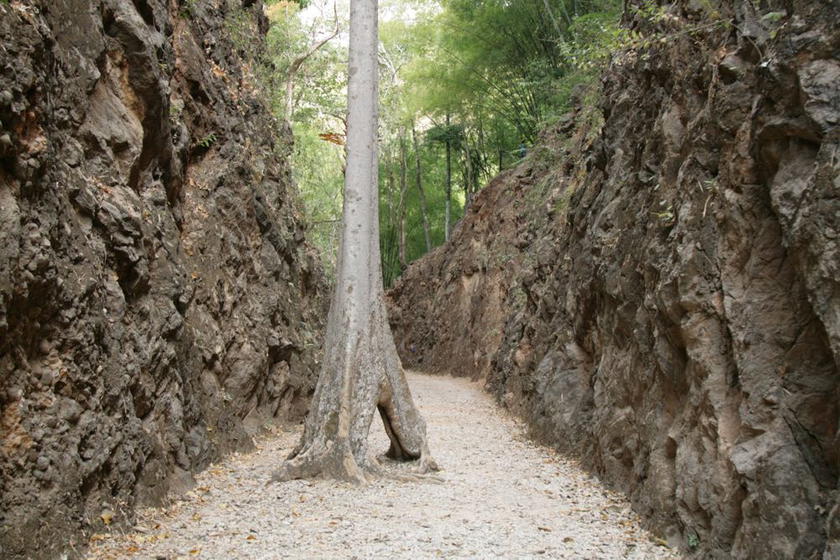 Hellfire-Pass-1