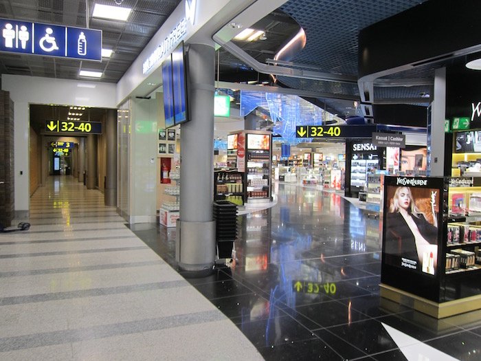 Helsinki-Airport-Lounge - 10