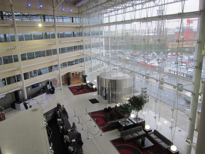 Hilton-London-Heathrow - 8