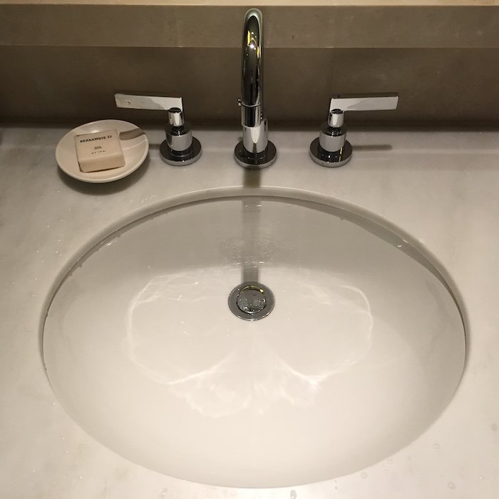 Hotel-Sink