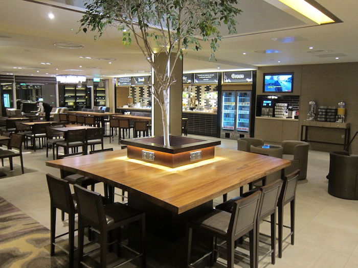 Plaza-Premium-Lounge-London-Heathrow - 9