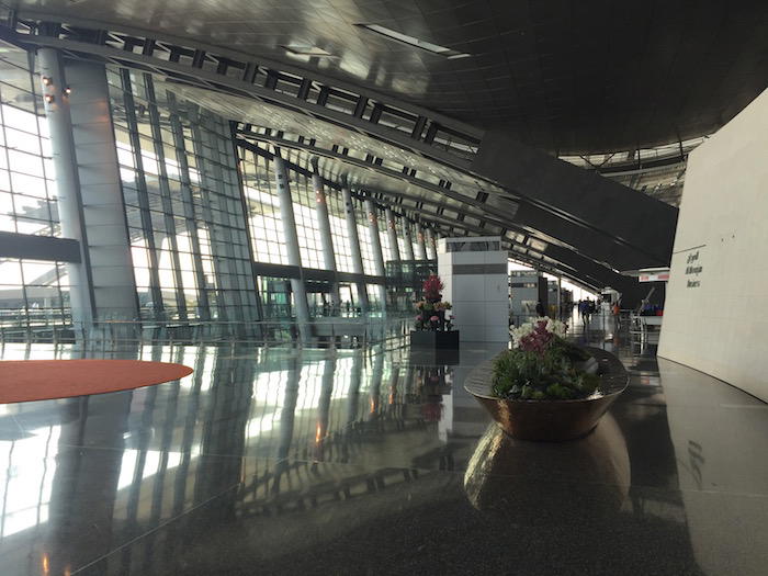 Qatar-Airways-Lounge-Doha - 3