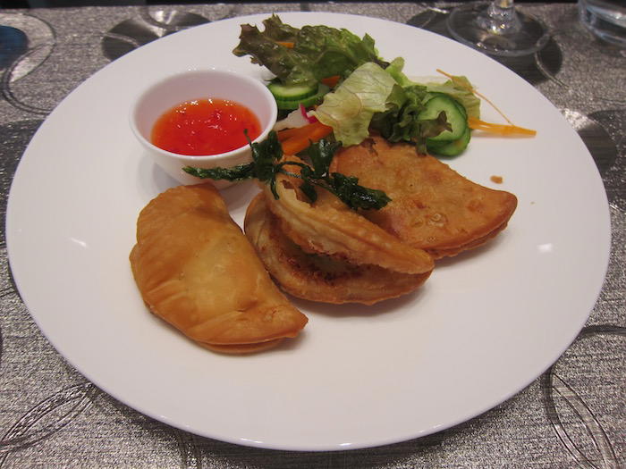 Qatar-Airways-Lounge-Doha - 35