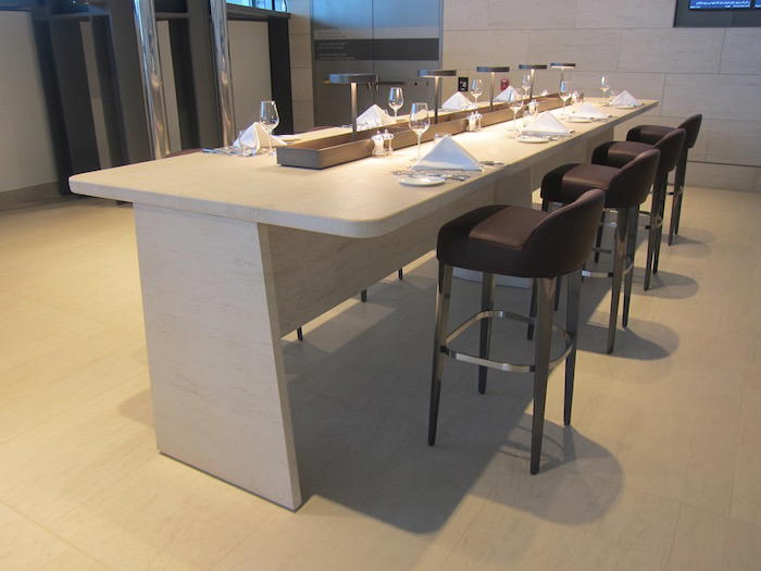Qatar-Airways-Lounge-Doha - 39