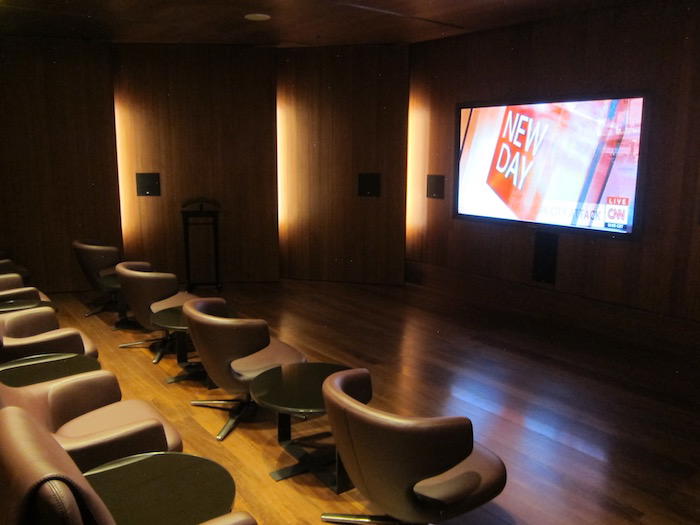 Qatar-Airways-Lounge-Doha - 47