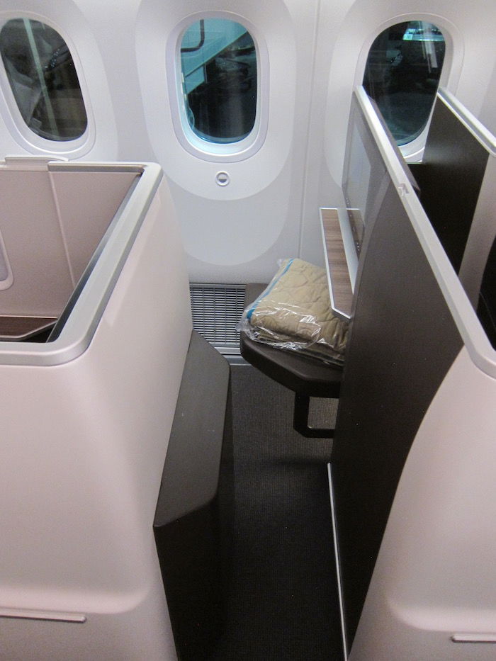 Best-Business-Class-Seat - 6