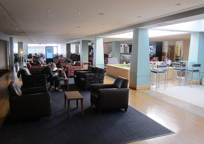 British-Airways-Lounge-JFK - 17