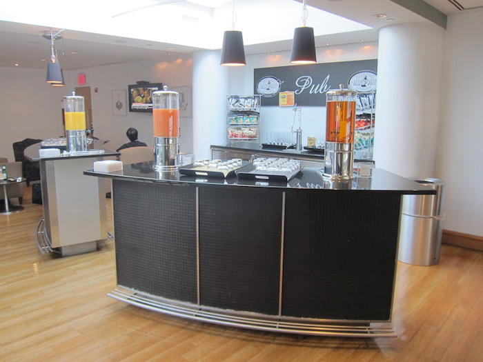 British-Airways-Lounge-JFK - 19