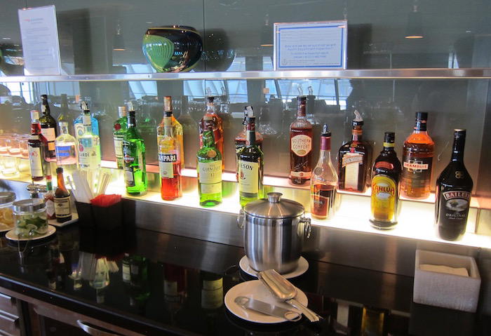 British-Airways-Lounge-JFK - 23